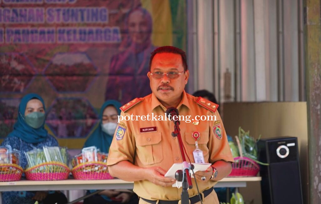 Pj. Sekretaris Daerah Prov. Kalteng H. Nuryakin Membuka Secara Resmi  Pangan Murah Pasar Mitra Tani 