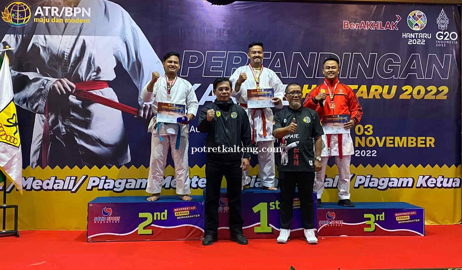 Membanggakan! Perwakilan BPN Kota Palangka Raya Raih Juara 3 Karate Dalam Kejuaraan Nasional
