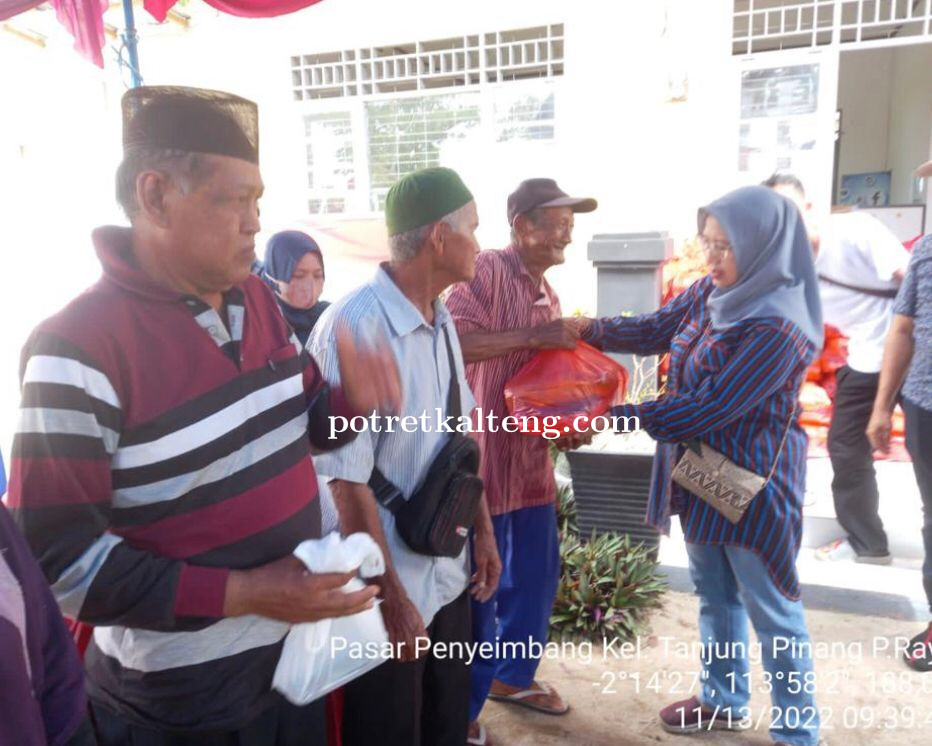 Pemprov Kalteng Gelar Pasar Murah di Kelurahan Tanjung Pinang 