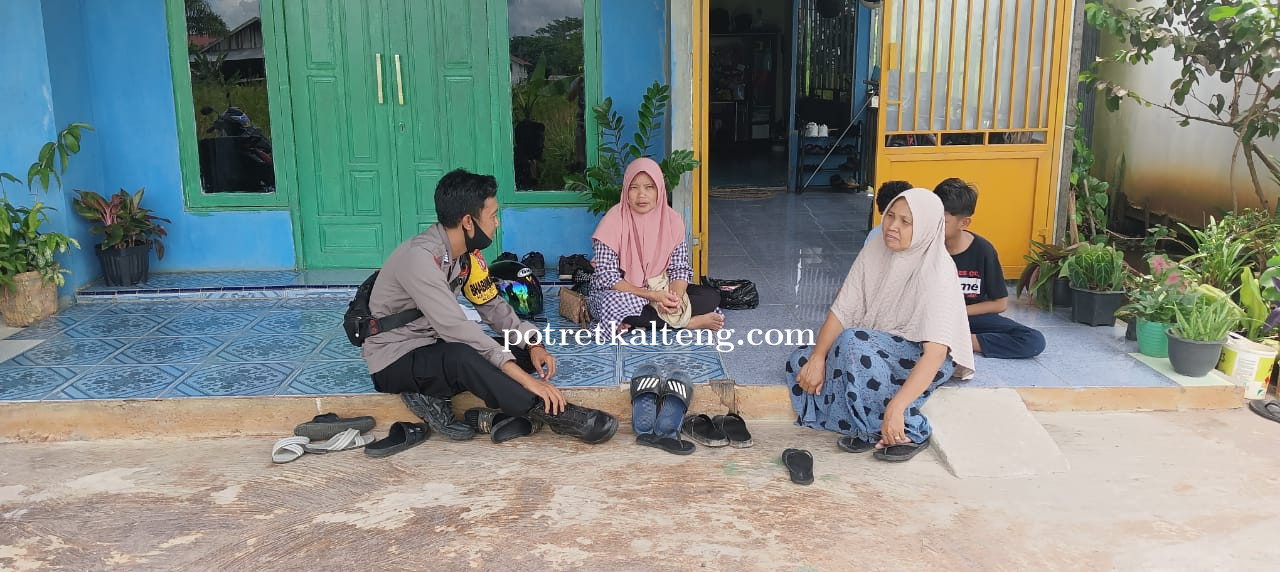 Bhabinkabtibmas Kelurahan Selat Utara Sampaikan Pesan Kamtibmas Kepada Masyarakat