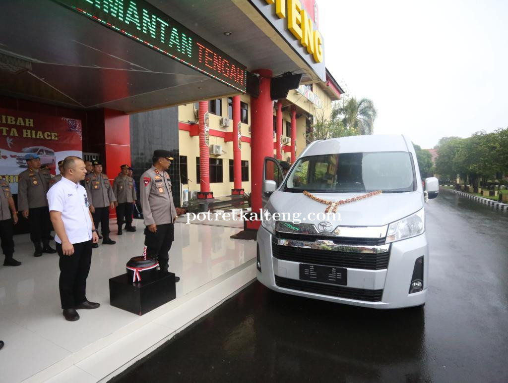 Polda Kalteng Terima Hibah 1 Unit Mobil dari BRI Palangka Raya