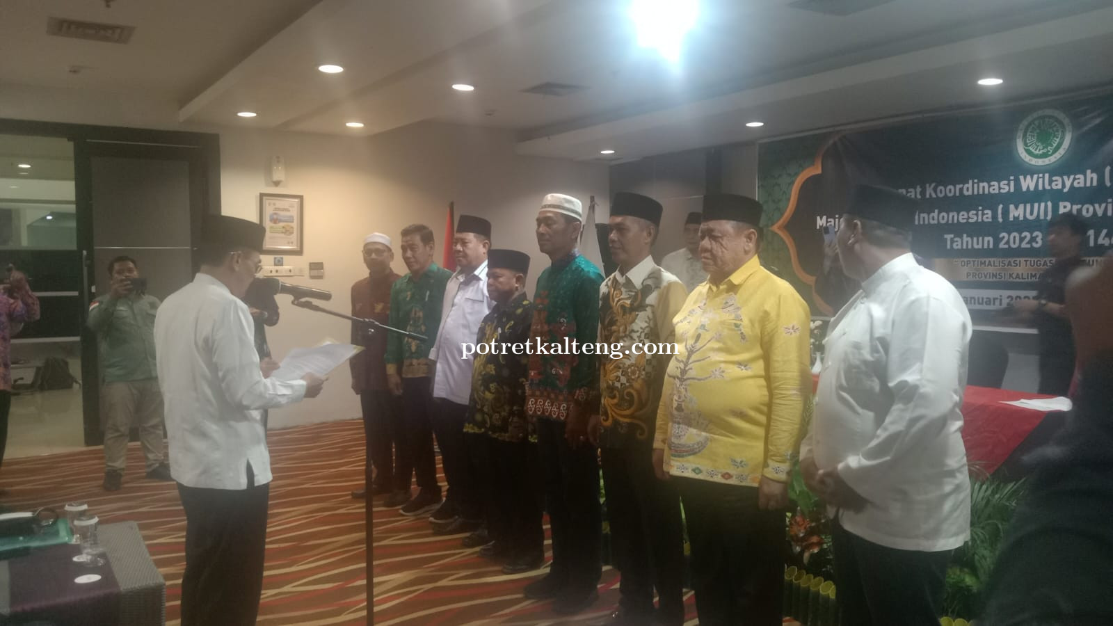 Dr.H. Junaidi, SE ,SKM, MAP, M.Kes di Lantik Jadi ketua Gerakan Nasional Anti Narkoba Kab Kapuas. 