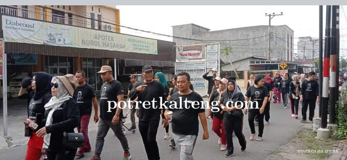Pemilik Permata Inn Ballroom Kapuas Adakan Jalan Sehat dan Loma Lato-Lato