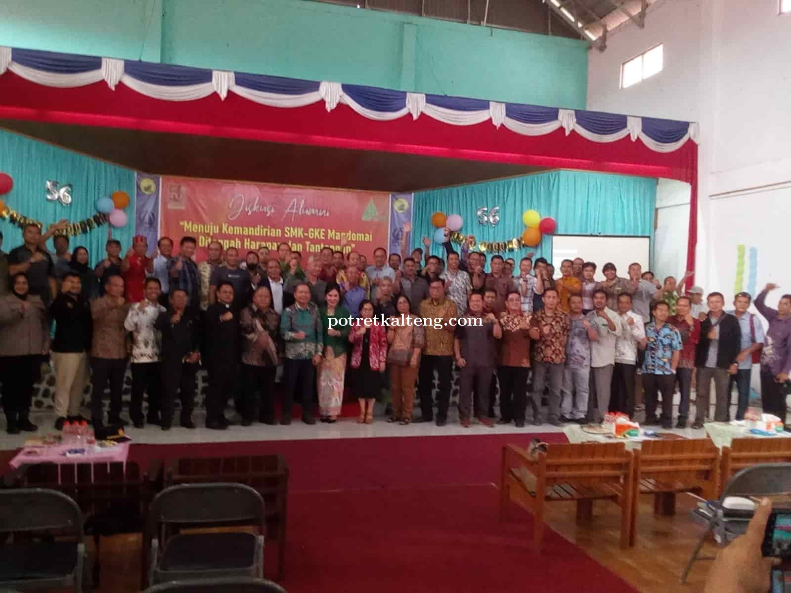Perayaan Ulang Tahun SMK- GKE Mandomai Ke-56 Dihadiri Alumni Seluruh Angkatan