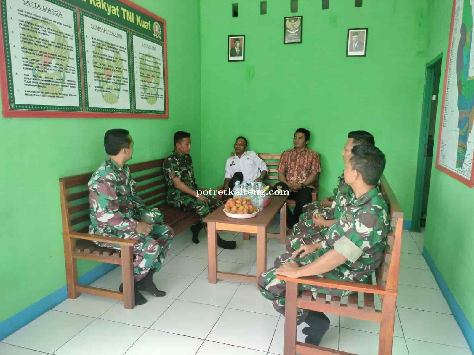 Kunjungi Koramil Wilayah Kabupaten Kapuas, Dandim : TNI Harus Netral ! 