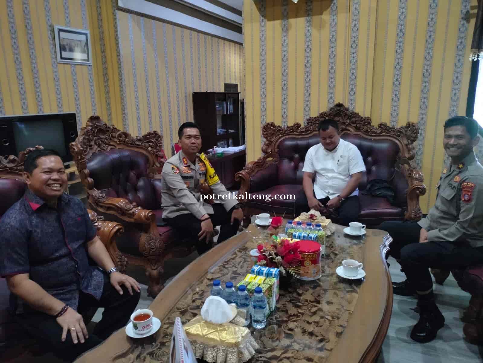 Jelang Tahun Politik Pimpinan DPRD Kapuas Terima Silaturahmi Kapolres