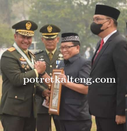 Sinergitas Pemkab Kapuas dan TNI Dalam Menjaga NKRI