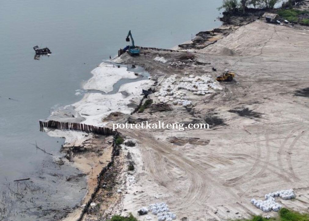 Kepala DESDM Kalteng Sampaikan Keterangan Pers Terkait Kegiatan Usaha Pertambangan PT. SMJ