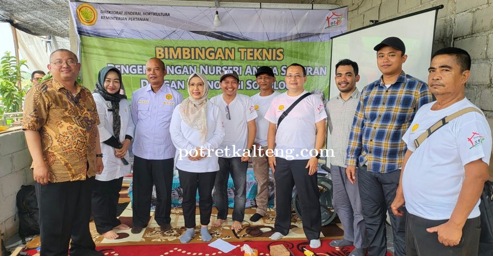 Kadis TPHP Prov. Kalteng Buka Bimtek Pengembangan Nurseri Aneka Sayuran dengan Teknologi Soilblock