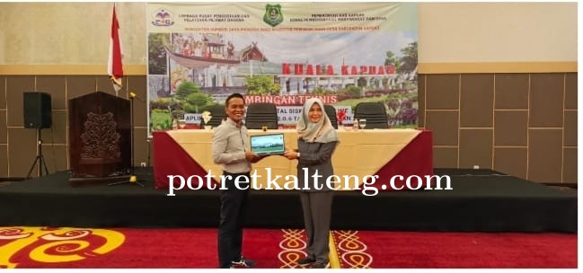 Bersama Kominfo Kapuas, DPMD Kapuas Gelar Bimtek Tranformasi Digital Sistem Keuangan Desa online 202