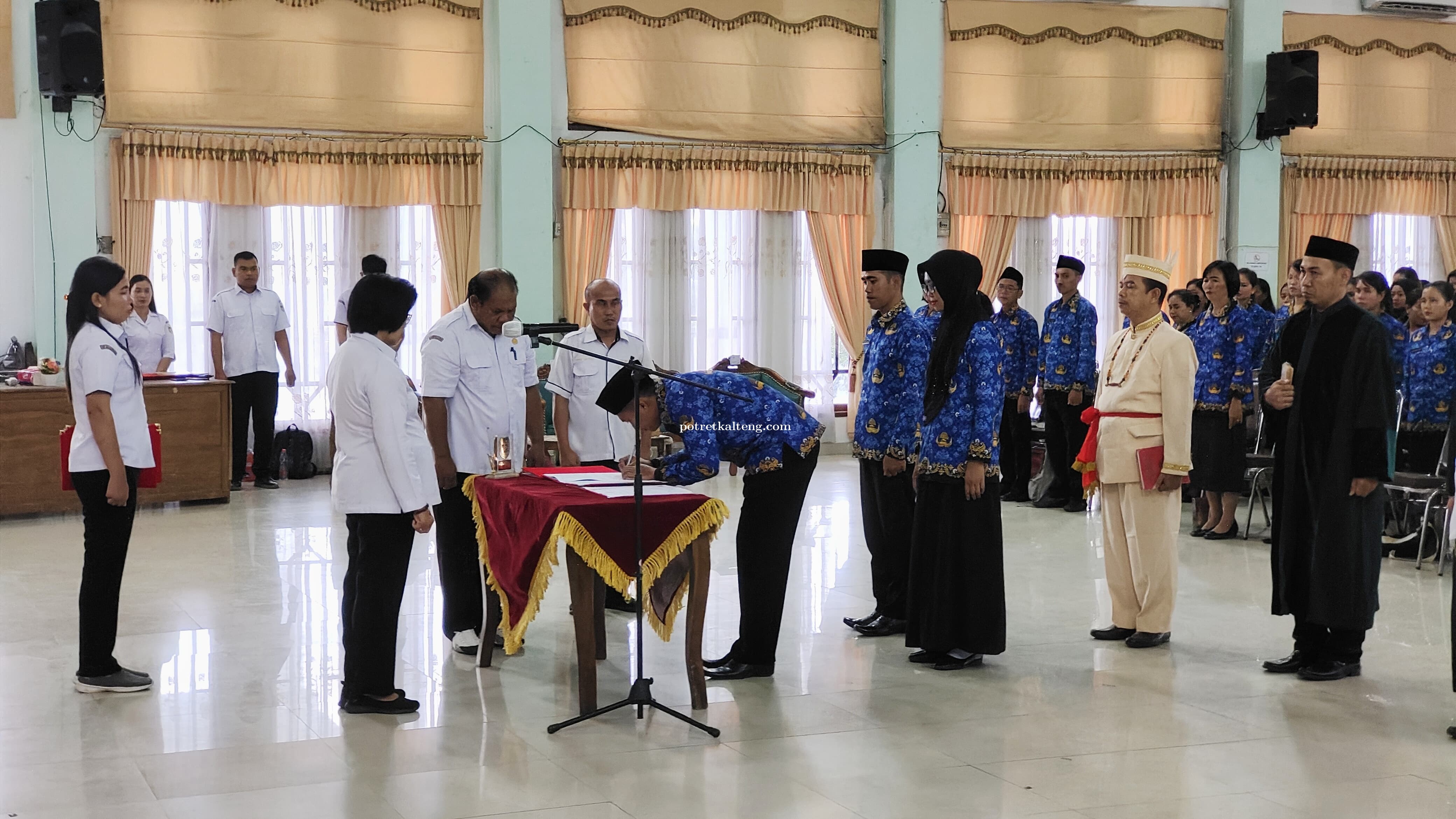 316 Orang PPPK Guru di Kabupaten Gunung Mas Resmi Dilantik