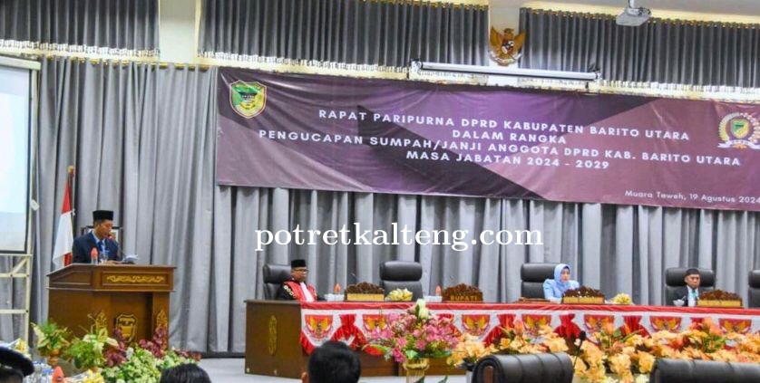 Pj Bupati Barito Utara Hadiri Rapat Paripurna Pengambilan Sumpah dan Pelantikan Anggota DPRD 2024-20