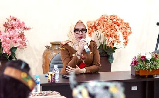 Disbudpar Kalteng Gelar FGD Busana Jagau Nyai untuk Menetapkan Identitas Busana Adat Resmi