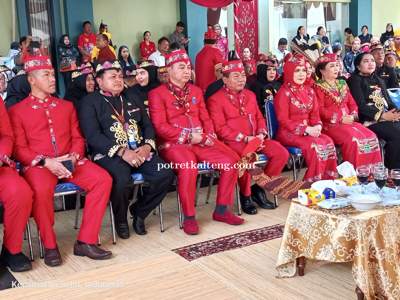 Ketua DPRD Kapuas Hadiri Ritual Laluhan Adat di Hari Jadi Kabupaten ke-219