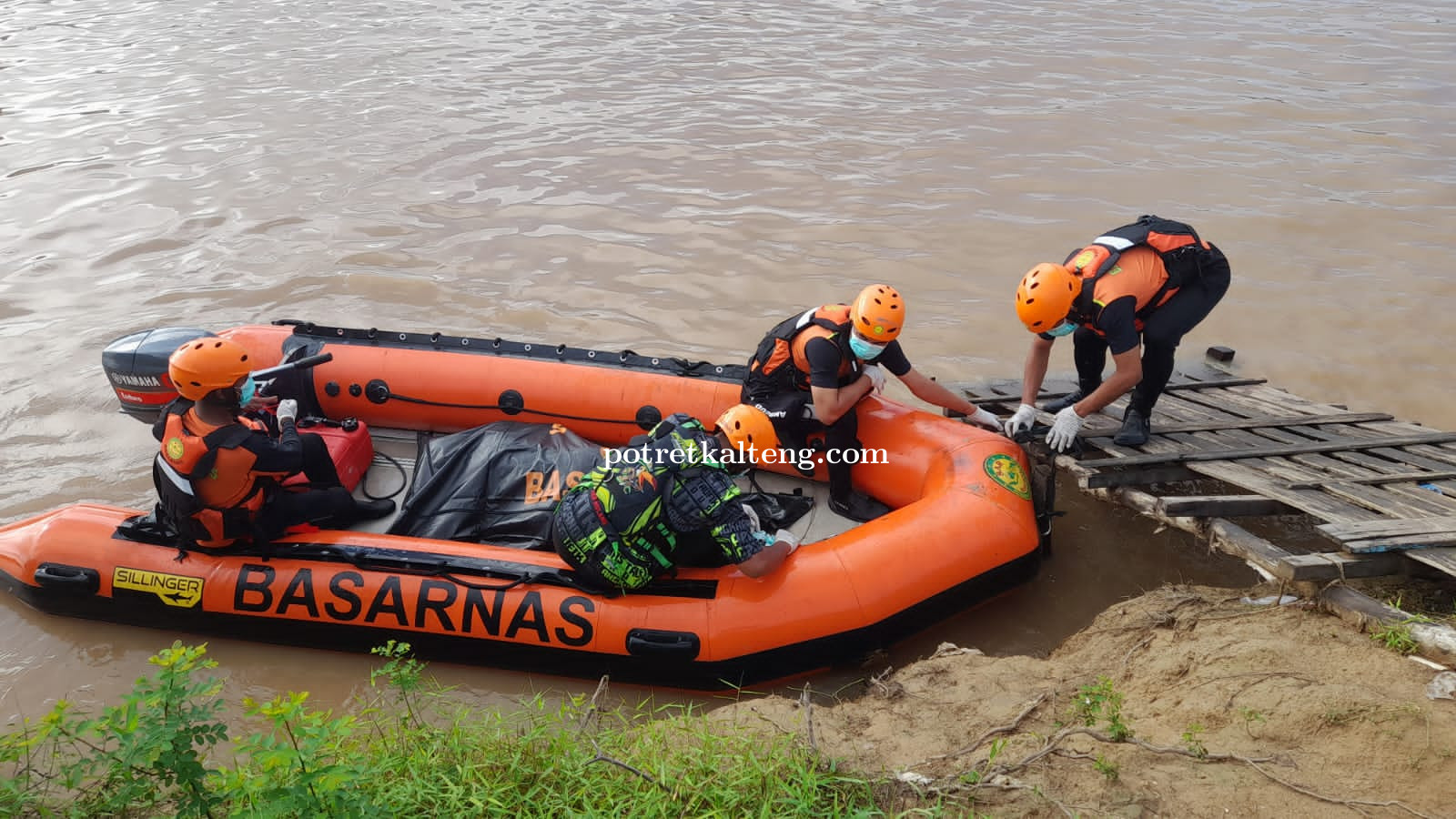 Setelah 4 Hari Pencarian, Korban Tenggelam di Sungai Kahayan Ditemukan Meninggal Dunia