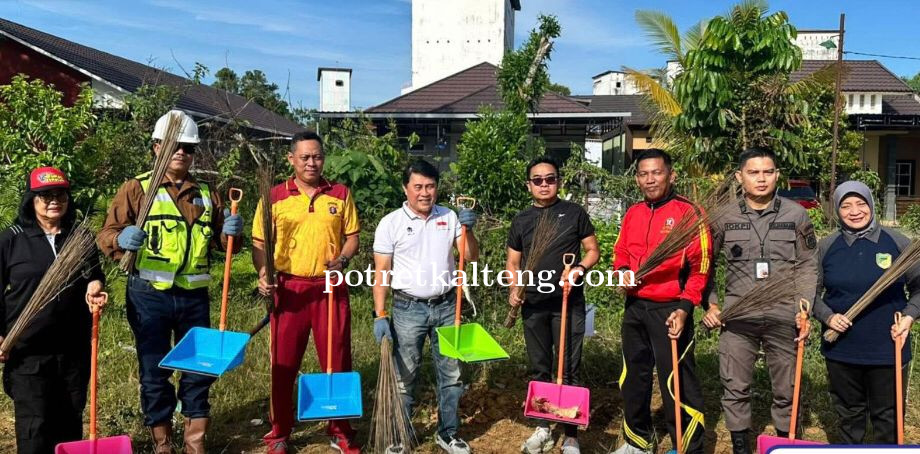 Pemkab Barut Gelar Kerja Bakti Aksi Nyata Hentikan Polusi Plastik