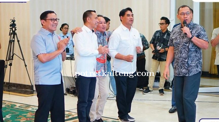 Gubernur Kalteng Ajak Pilkada Damai Kepada Masyarakat, Kedua Paslon Diajak Bernyanyi Bersama