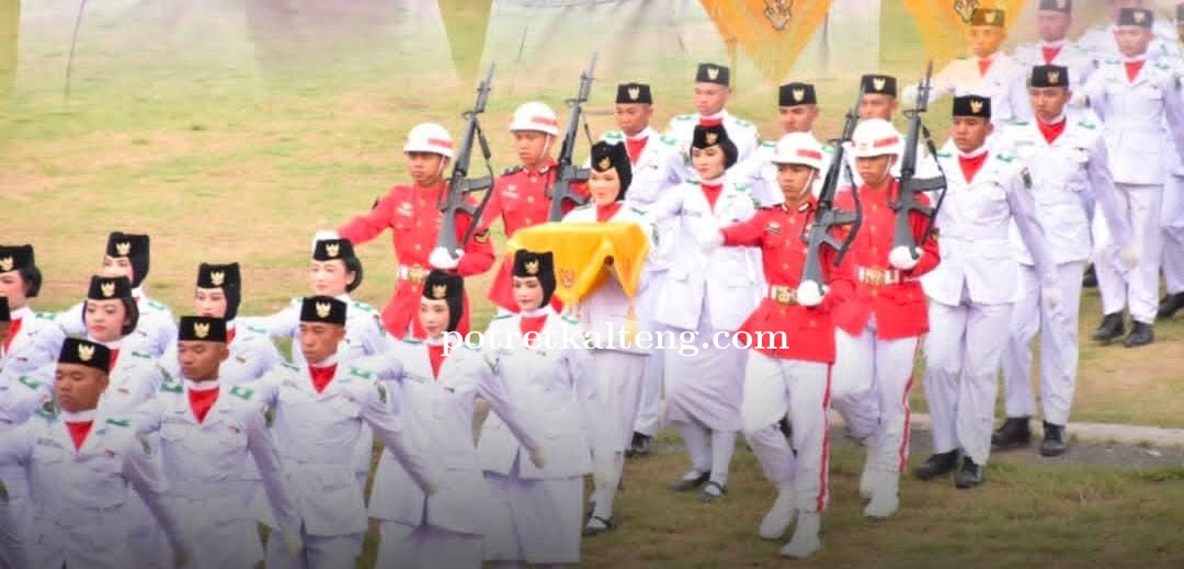 Wabup Kapuas Pimpin Upacara Penurunan Bendera HUT ke-80 RI