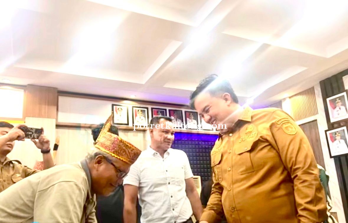 Bupati Lamandau Rizky Aditya Putra Sukses Selesaikan Sengketa Lahan dengan PT SLR