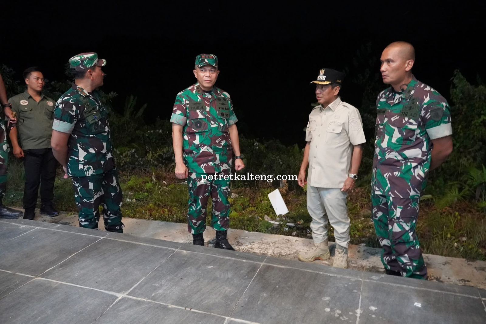 Bupati Murung Raya dan Pangdam XXII/TB Tinjau Bangunan Makodim 1020/Murung Raya