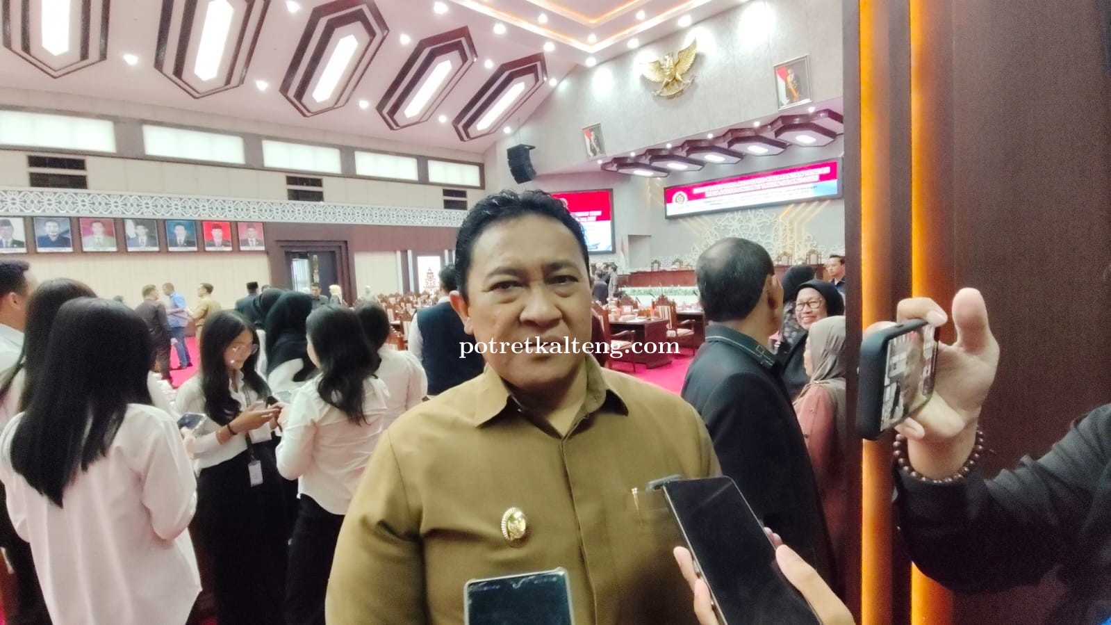 Realisasi Pendapatan Kalteng 2025 Capai 90,26 Persen, Ungkap Wagub Pada Paripurna DPRD
