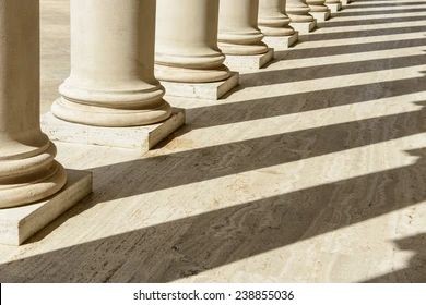 Menakar Marwah Hukum Pidana: Transformasi Pilar Keadilan di Era Transisi