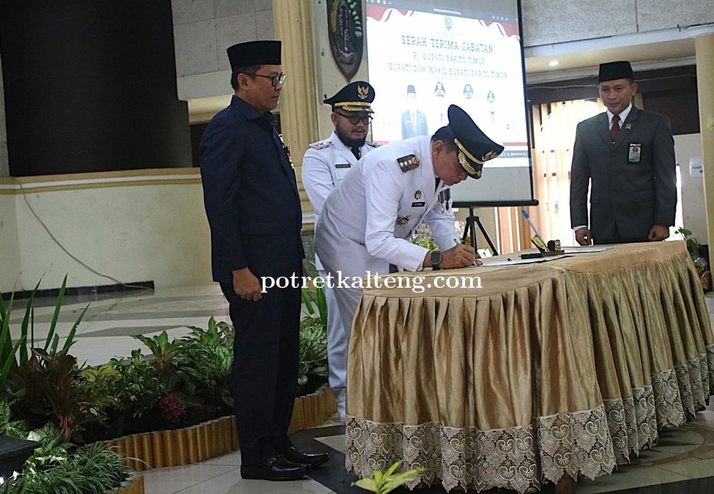 Tonggak Kepemimpinan Baru, Pemkab Bartim Gelar Sertijab Bupati dan Wakil Bupati 2025-2030