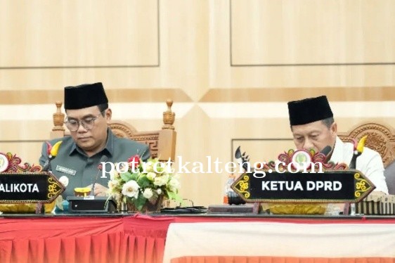 Fraksi-Fraksi DPRD Palangka Raya Sampaikan Pandangan Umum terhadap Raperda Bencana