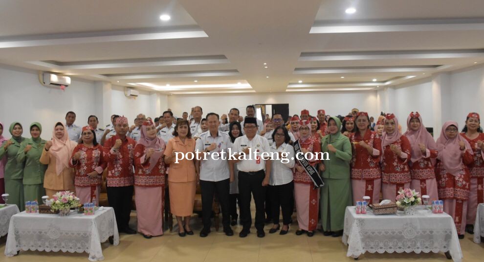 Pj Bupati Kapuas Kukuhkan Pengurus Pokja Bunda PAUD Kabupaten Kapuas