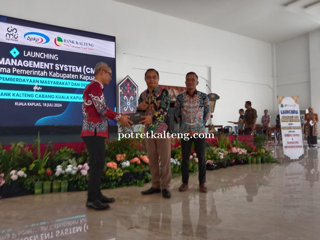 Aplikasi CMS, Penggunaan Keuangan Pemerintahan Desa di Kapuas Akan Lebih Transparan 