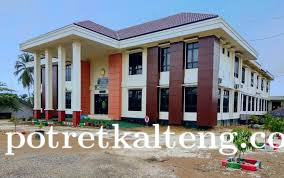 Oknum Kantor PN Muara Teweh, Diduga Tipu Keluarga Narapidana Dengan Modus Bisa Keluarkan Narapidana