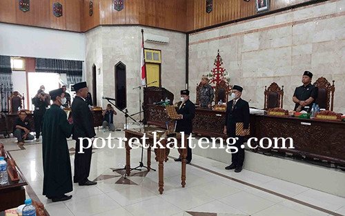 DPRD Kapuas Gelar Pelantikan Anggota PAW Sisa Jabatan 2019-2024