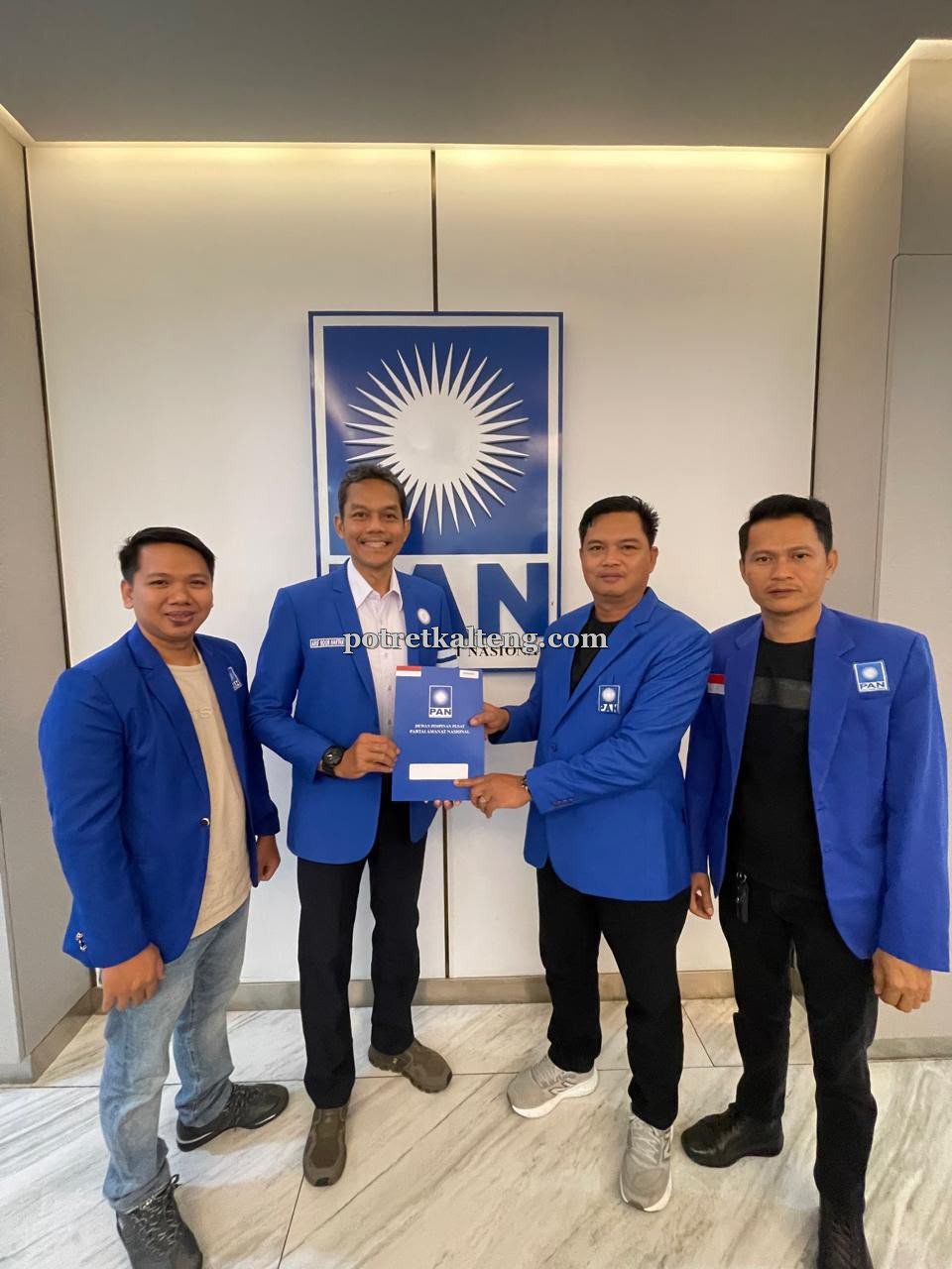 Usai HUT PAN di JCC, Pengurus DPD PAN Murung Raya Terima SK Kepengurusan 2024 - 2029