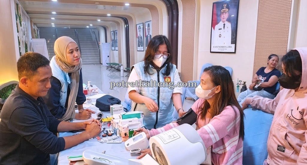 157 Warga Dapat Layanan Kesehatan Gratis di Tengah Kabut Asap Kalteng