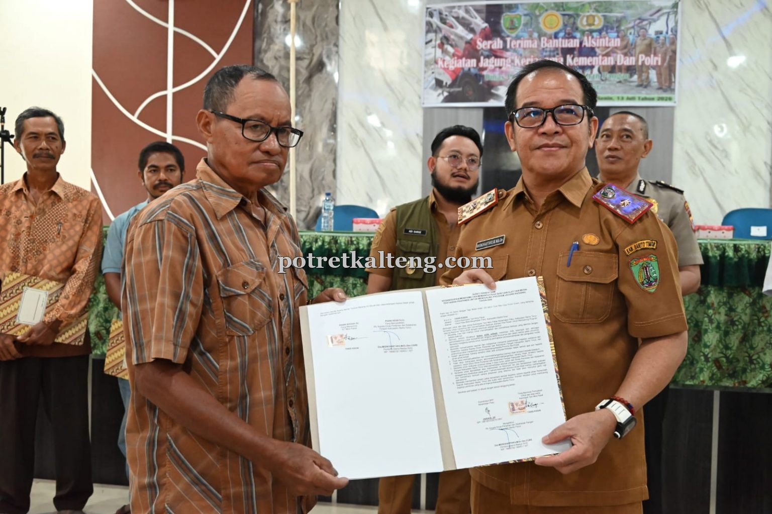Misnohartaku Optimistis Alsintan Dongkrak Produksi Jagung di Barito Timur
