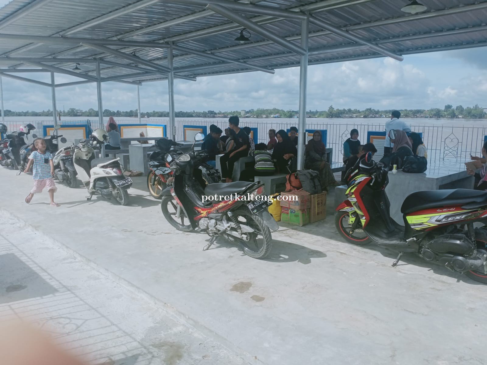 Aktifitas Pelabuhan Selat sudah berjalan
