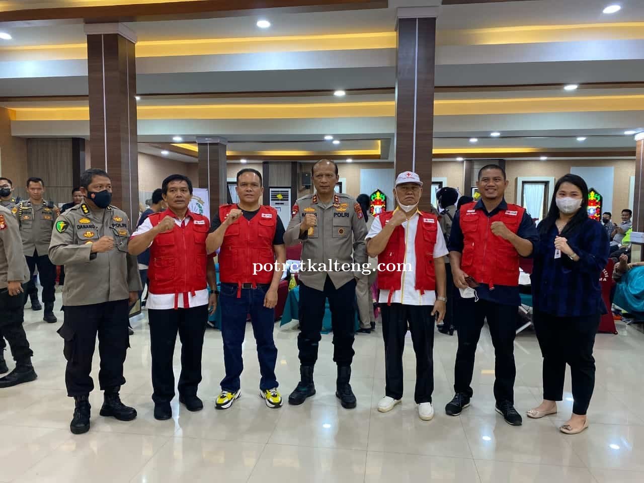 Peringati Hari Bhayangkara Ke - 76, Polda Kalteng Gelar Bakti Kesehatan