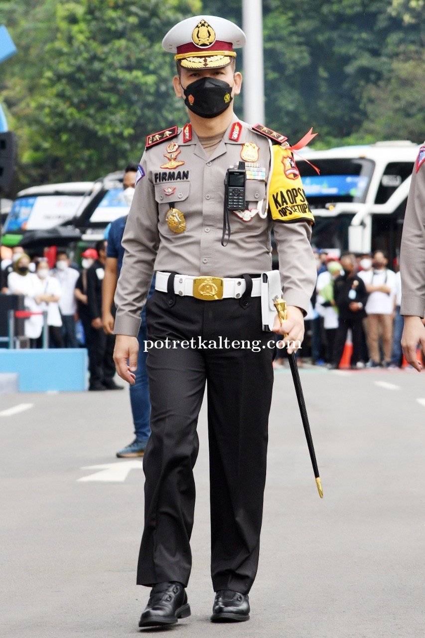 Ini Alasan Polri Himbau Berkendara Tak Pakai Sandal Jepit