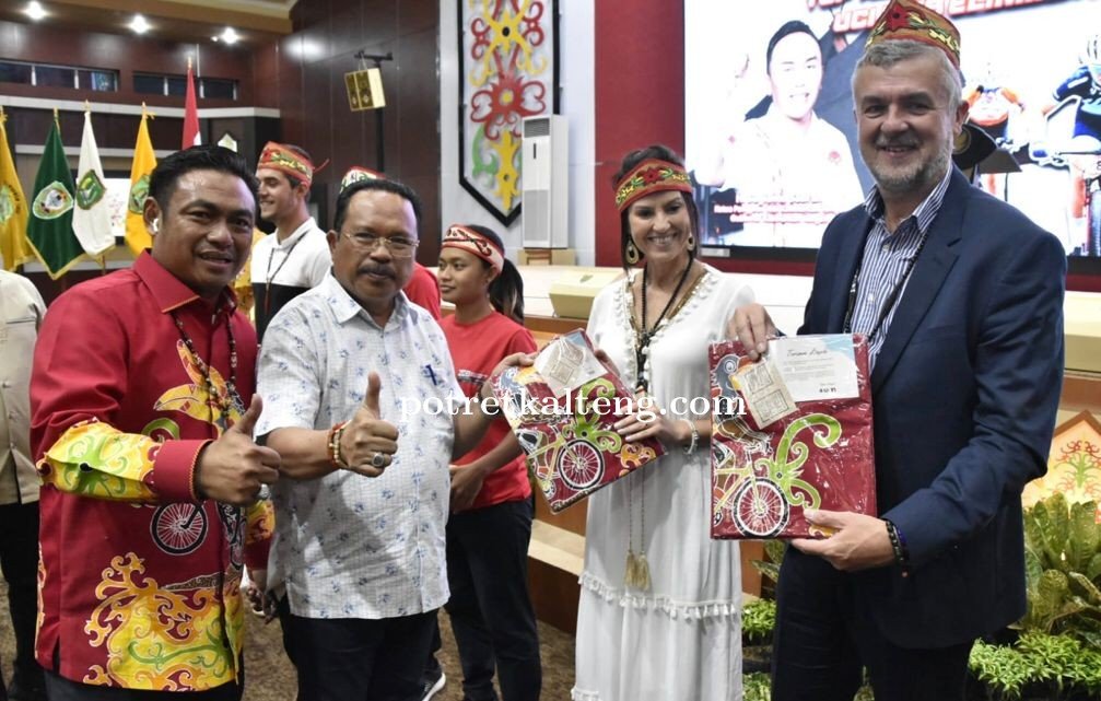 Penyelenggara UCI MTB Eliminator World Cup 2022 Selesai, Pemprov. Kalteng Gelar Ramah Tamah.