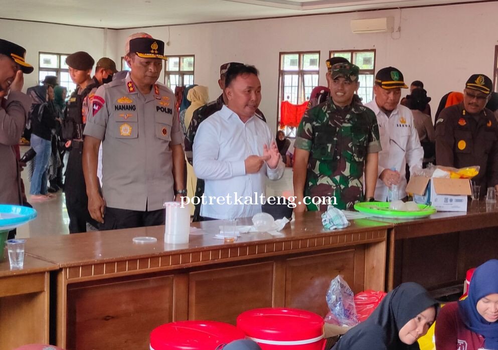 Ratusan Pengungsi Terdampak Banjir di Sukamara Sambut Kunjungan Gubernur Kalteng