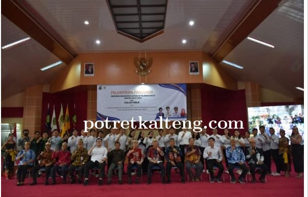 Bupati Kapuas Resmi Lantik Pengurus Himpunan Mahasiswa Kabupaten Kapuas Periode 2022-2024