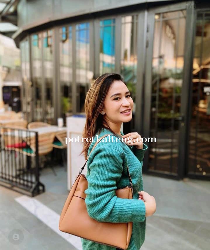 Selebgram Puput Lestari Bikin Kapok Oknum Yang Memanfaatkan IG Nya Untuk Modus Kejahatan