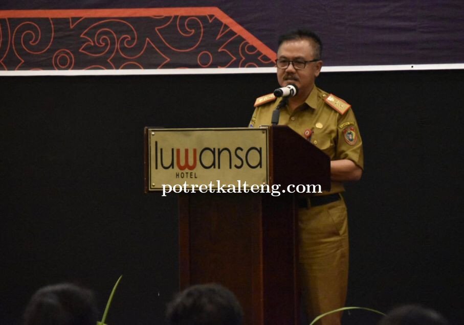 Sahli Gubernur Bidang Pemerintahan, Hukum dan Politik Herson B Aden Buka Rakor PPID Tahun 2022