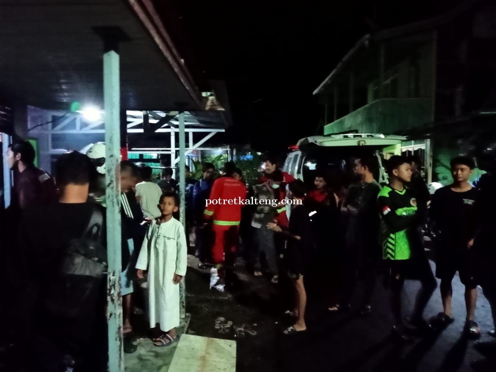 Warga Jalan Tendean Digegerkan Dengan Penemuan Mayat Diduga Bunuh Diri