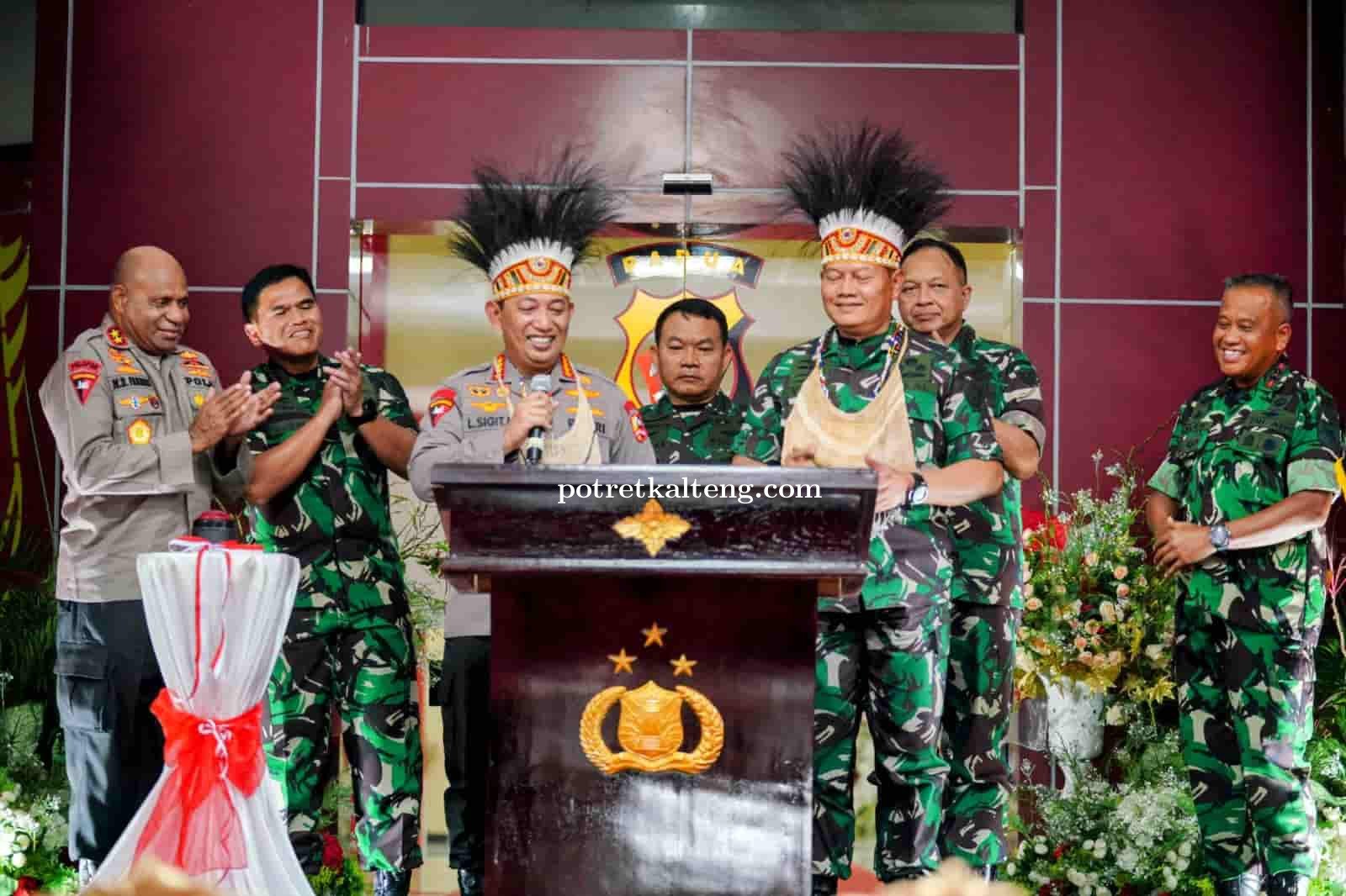 Kapolri dan Panglima TNI Resmikan Polda Papua Baru