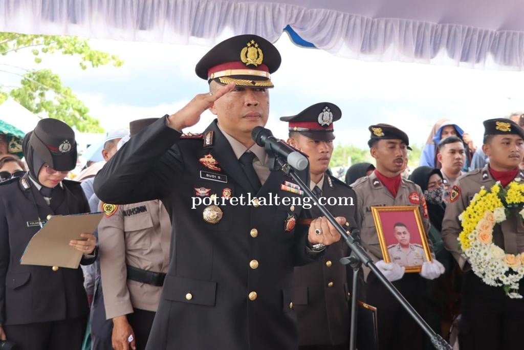 Kapolresta Palangka Raya Pimpin Pemakaman AKP GS Rahail