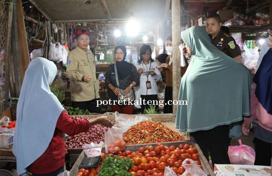 Jelang Iduladha 1444 H, Tim Satgas Pangan dan TPID Prov. Kalteng Pantau Harga Bahan Pokok di Sampit