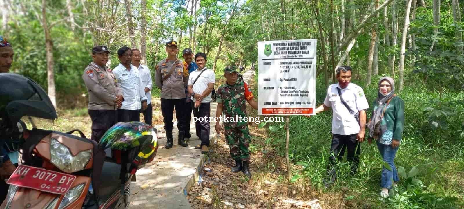 Pemerintah Desa Anjir  Mambulau  Barat  Bersama  Unsur  Tripika Kapuas  Timur Melakukan  Monev  100