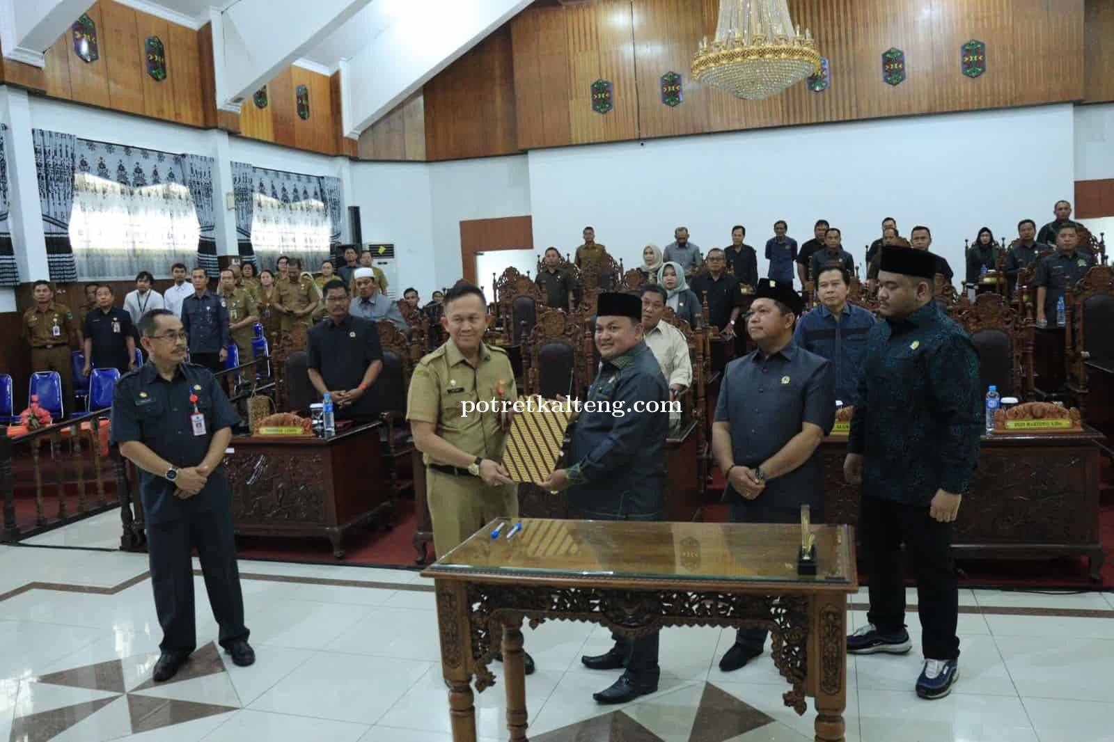 Paripurna APBD Perubahan 2023, Plt. Bupati Kapuas Hadir Melalui Zoom