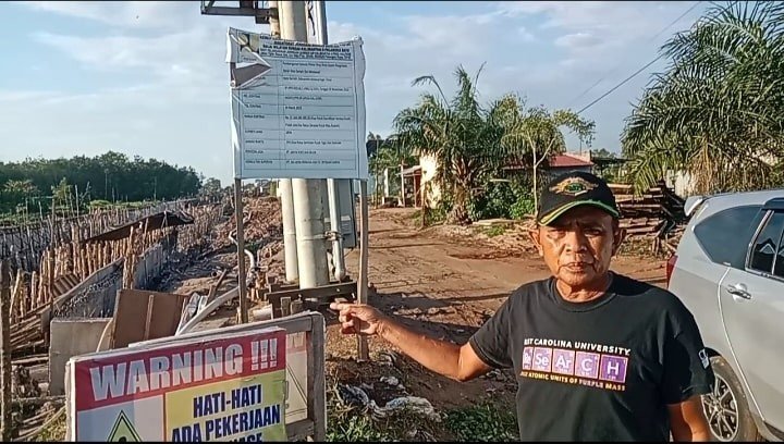 Proyek Pembangunan Saluran Drainase Pengendali  Banjir Rp. 22M Dibongkar
